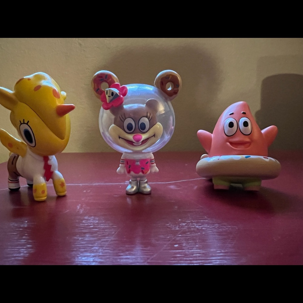 Set of 3 tokidoki SpongeBob figures